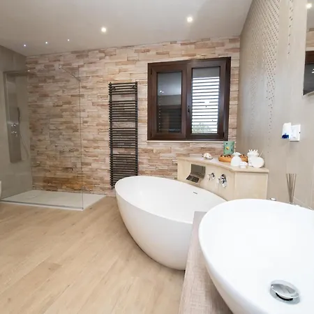 Vila Giardino Degli Ulivi *