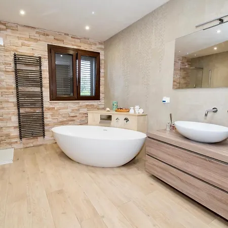 Giardino Degli Ulivi *